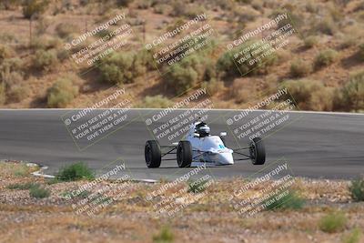 media/Jun-01-2025-CalClub SCCA (Sun) [[eae223c5dd]]/Group 3/Qualifying/